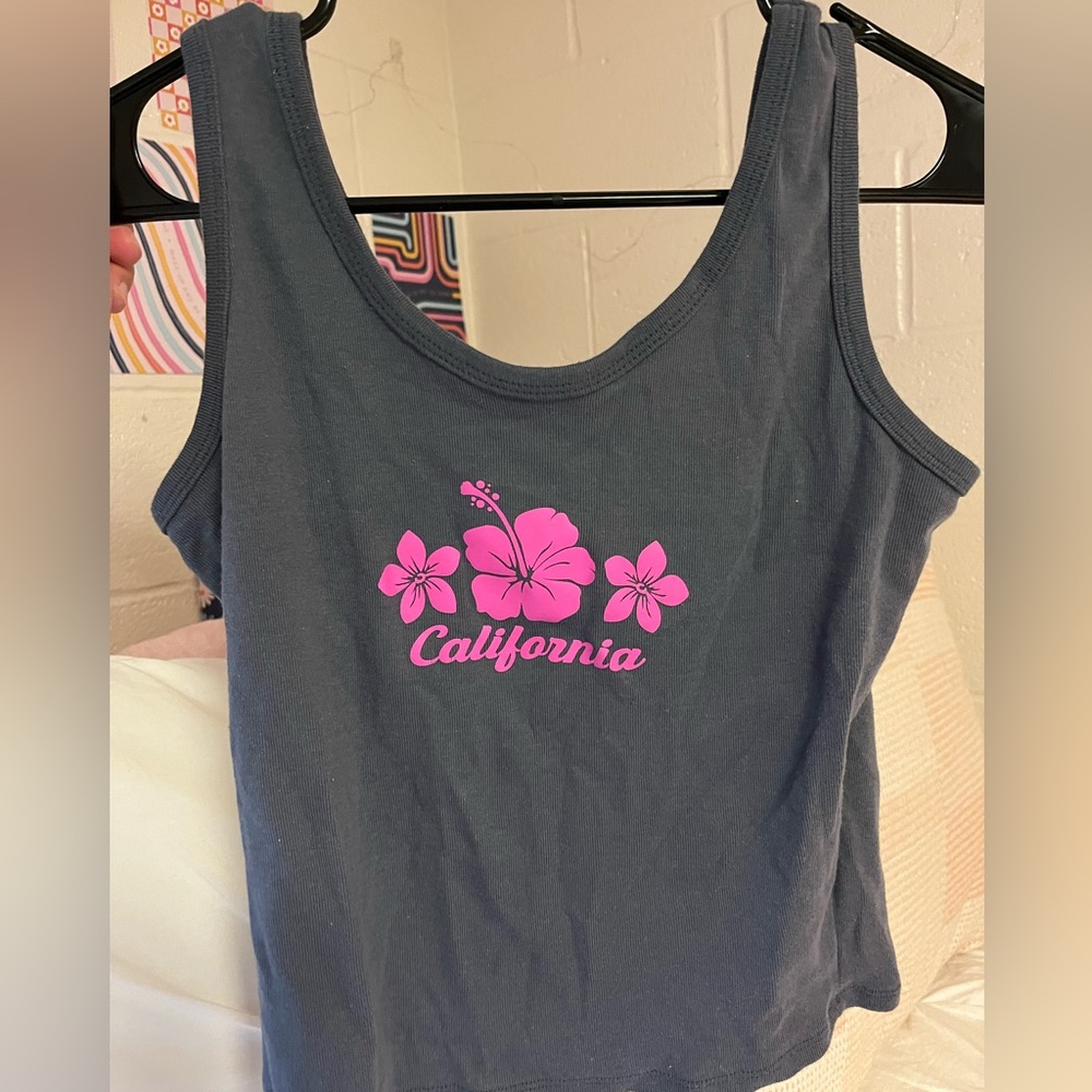 PINK FLOWER CROP TOP